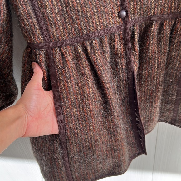 1976 YVES SAINT LAURENT 'Russian collection' striped wool coat size 36 EU (4-6) - Picture 7 of 15